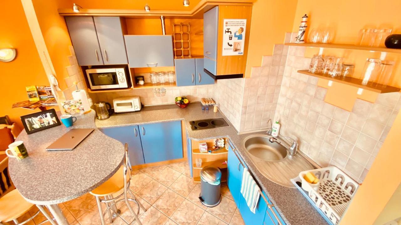Sonnige Maisonette-Wohnung Mit Blick Auf Die Bucht Dziwnow Exterior photo